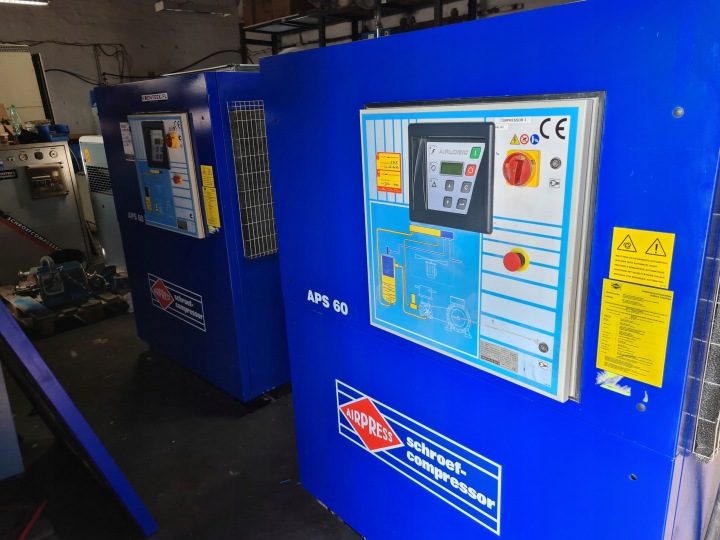 AIRPRESS КОМПРЕССОР ŚRUBOWY APS7,5 IVR X 10 бар, фото 2