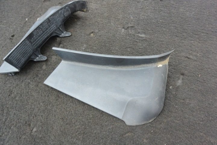 ОРИГИНАЛЬНАЯ AUDI OE ЗАЩИТА ЗАДНЕГО СВЕТА 8V5945254A, фото 3