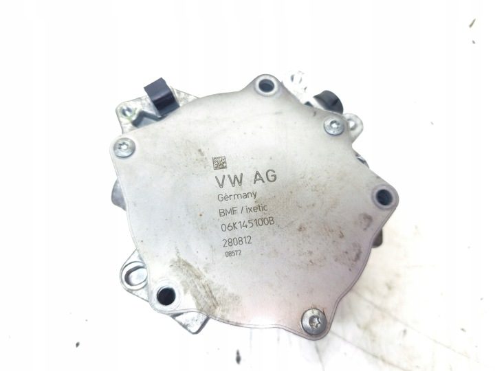 НАСОС ВАКУУМНЫЙ AUDI A3 8V A4 B8 A5 VOLKSWAGEN SEAT SKODA 1.8 TFSI 06K145100B, фото 2
