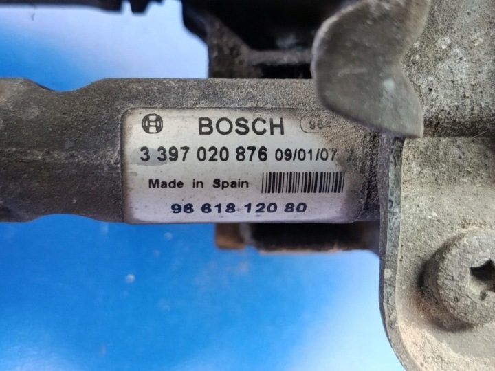 Peugeot 407 I моторчик дворников передний правый Bosch 0390241969, фото 6