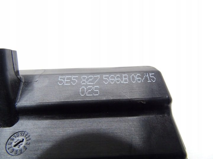 РУЧКА КРЫШКИ БАГАЖНИКА КОНЦЕВИК ЗАДНИЙ SKODA OCTAVIA III 5E5827566B, фото 6