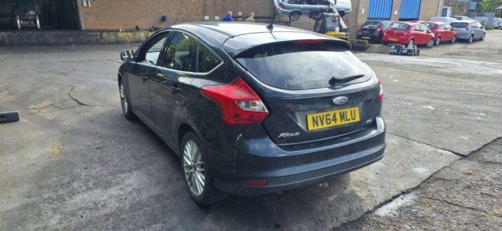 Катафот левый сторона Ford Focus 3 2014 BM51-515C0-AE, фото 3