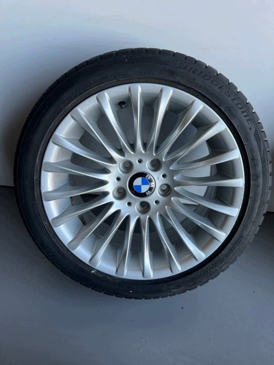 Колеса 225/45/17 Runflat 5x120 17” Bridgestone Blizzak комплект BMW, фото 1