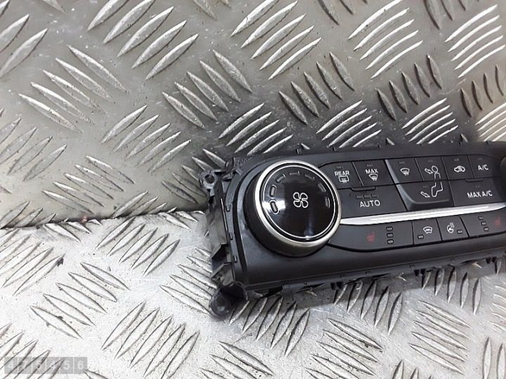 2019 Ford Fiesta Модуль управления кондиционером h1bt18c612hj, фото 3