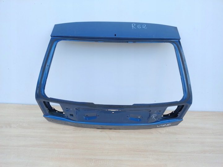 VOLVO V40 2000-2004 ГОД КРЫШКА БАГАЖНИКА ЗАДНЯЯ, фото 1