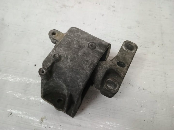 VW Audi Skoda подушка 1K0199262AL, фото 1