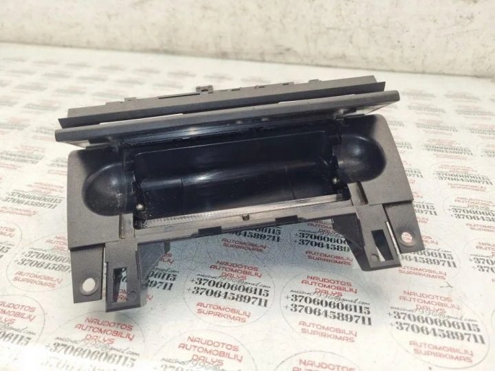 Пепельница SEAT EXEO (3R2) 8E0857951J 2.0L бензин 147 кВт 2010, фото 2