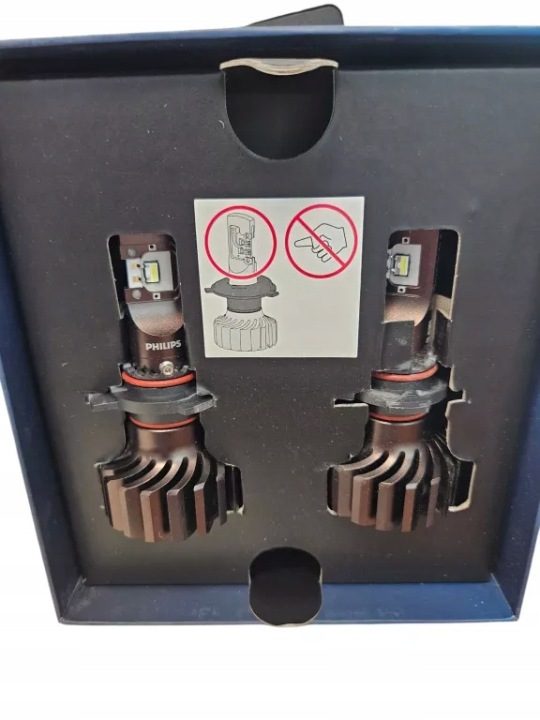 Лампы Philips ULTINON PRO9100 H11 16 Вт 2 шт., фото 2