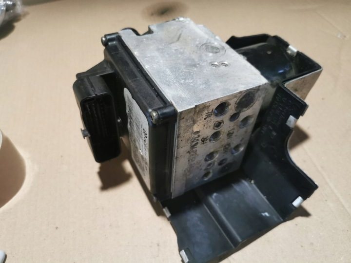 НАСОС ABS VW PASSAT B6 3C0614109AK 1.6 105 л.с. 05-11 МОДУЛЬ, фото 1