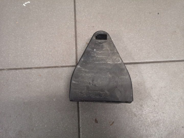КРОНШТЕЙН ТРЕУГОЛЬНИКА AUDI A4 B6 8E5860285A, фото 1