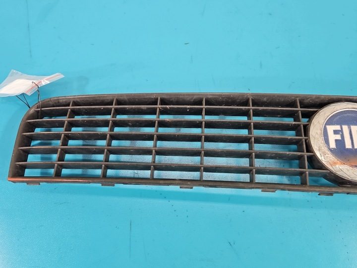 Решетка радиатора Fiat Grande Punto FT0701901 5875 05-09, фото 2