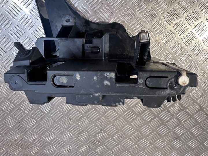 Запчасти моторного отсека BMW 3 (F30, F80) 8642422 2.0L гибрид 185 кВт 2017, фото 11
