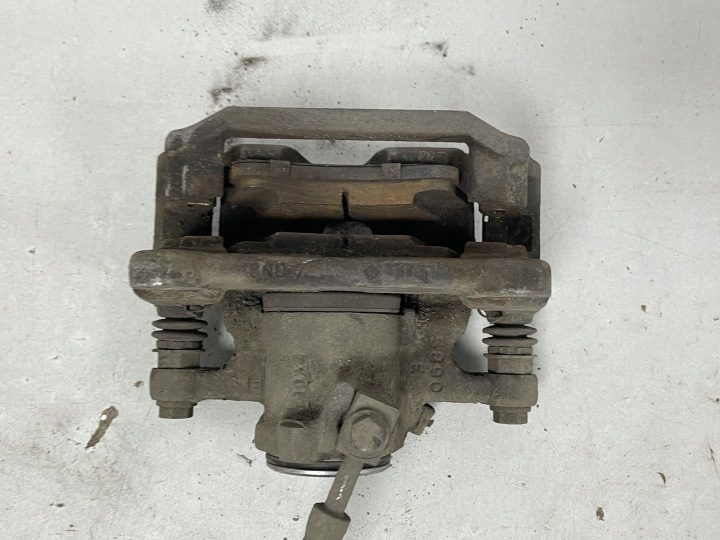 Audi A5 Задний суппорт тормозной 35 TDI Дизель 120 кВт (163 HP) 8W0615403M 2021, фото 6