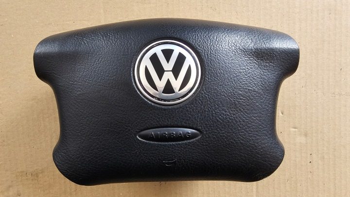 GOLF IV BORA PASSAT B5 ПОДУШКА РУЛЯ 3B0880201N 23%, фото 1