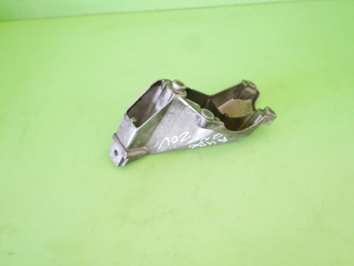 КРОНШТЕЙН ДВИГАТЕЛЯ 8E0199307A AUDI A4 B6 2.0, фото 9