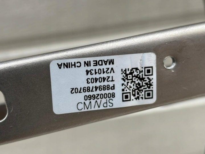 VOLVO EX30 2024 г. КАРКАС КОНСОЛИ ТРУБА EU. 8894789702 80002660, фото 3