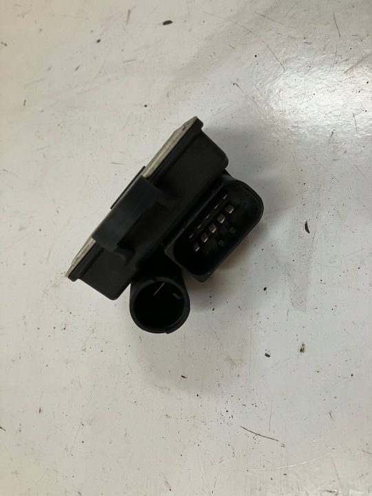 Реле свечей накаливания 1.8 CDI 136 Л.С. Mercedes A класс W176 A6519005502, фото 2