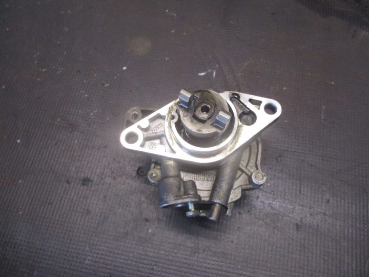 Насос вакуумный Opel Meriva B 1.7 CDTI 10-13r, фото 5