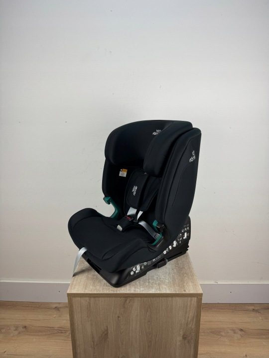 Автокресло Britax Romer Evolvafix черное i-Size 9-36 кг 76-150 см, фото 7