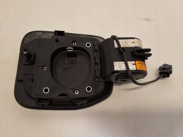 KIA NIRO II PLUG-IN ЛЮЧОК ГОРЛОВИНЫ БЕНЗОБАКА ЦВЕТ ABT, фото 2