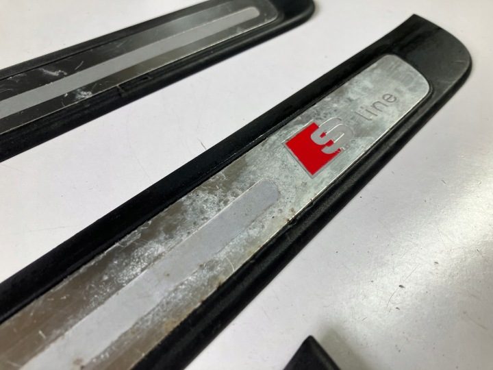 Накладки на пороги S-line S-Line Комплект ! Audi A4 B8 8K0853375B 8K0853376B, фото 4