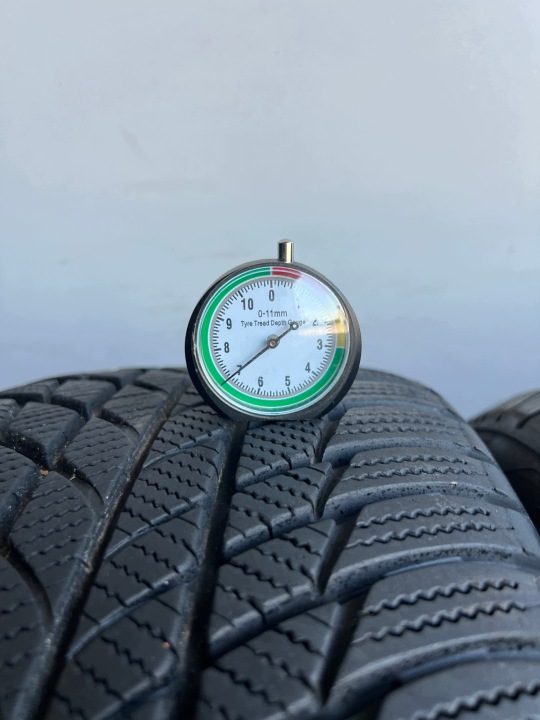 Колеса 225/45/17 Runflat 5x120 17” Bridgestone Blizzak комплект BMW, фото 7