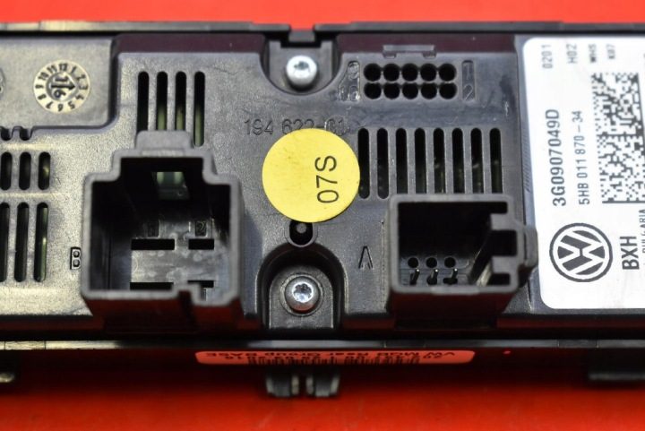 ПАНЕЛЬ УПРАВЛЕНИЯ ОБДУВА КОНДИЦИОНЕРА ЗАДНЯЯ 3G0907049D VW PASSAT B8 УНИВЕРСАЛ 14-20, фото 8
