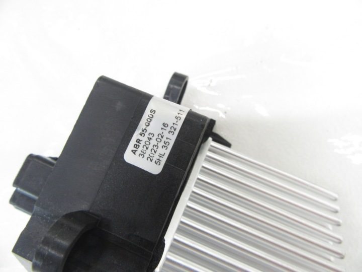С радиатором резистор вентилятора BMW e39 e46 e53 X5 e83 X3 Mahle 2023 г., фото 6