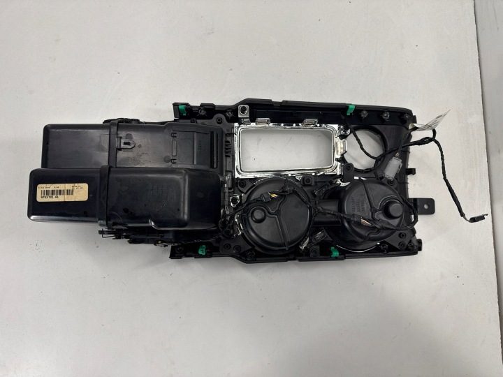 Рамка рычага Ford Explorer V EB5378045A76, фото 10