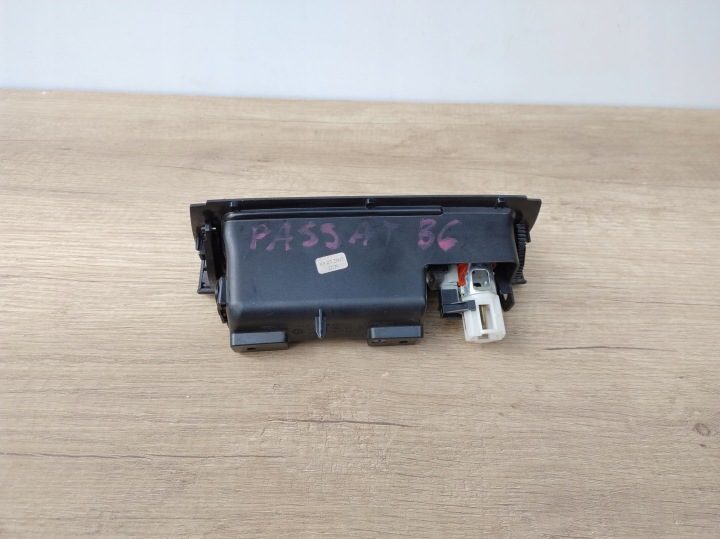 ОРИГИНАЛЬНАЯ ПЕПЕЛЬНИЦА ПРИКУРИВАТЕЛЬ VW PASSAT B6 3C 3C0863284 K117/281JR, фото 3