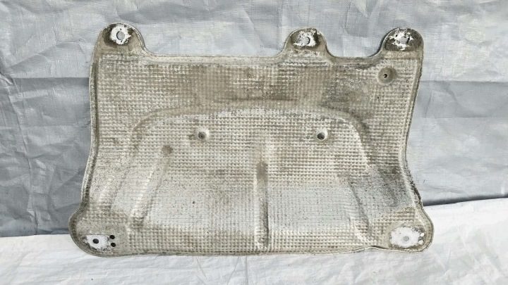 ТЕПЛОЗАЩИТНЫЙ ЭКРАН SEAT SKODA VW 1.5 TSI 5Q0825611, фото 2