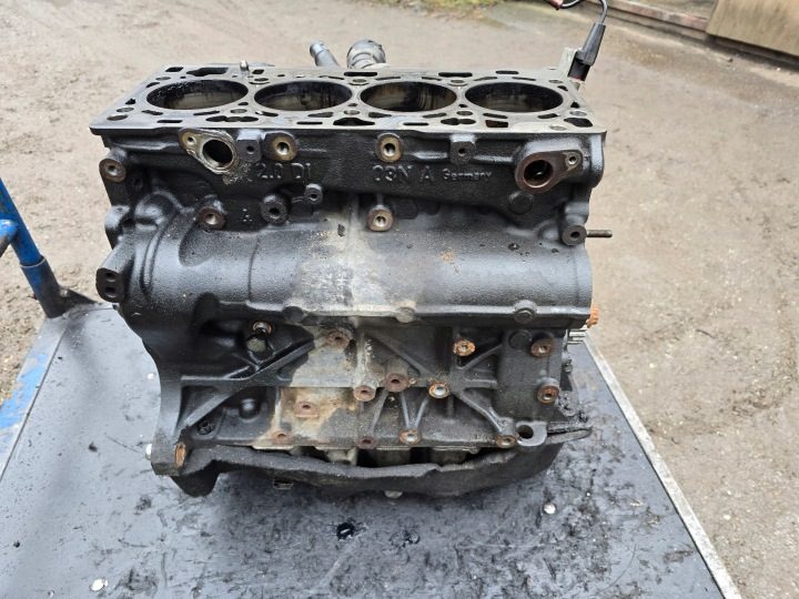 Двигатель без навесного головка блока 2.0 TDI DCY VW Audi A3 8V Seat Skoda вал, фото 3