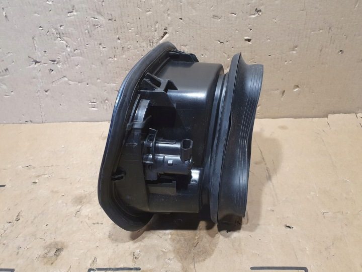 Лючок горловины бензобака Ford Focus MK4 NJ, фото 4