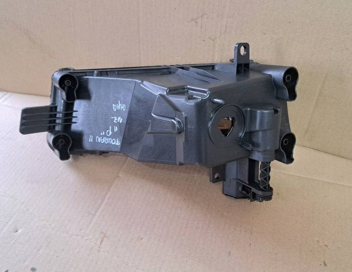 Противотуманная фара правая VW Touran II 5TA941662, фото 4