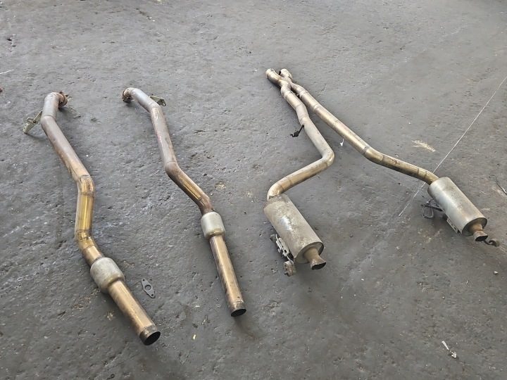ГЛУШИТЕЛЬ ТЮНИНГ MERCEDES CLS II C218 W218 218 A2124910101 4.7 V8, фото 1