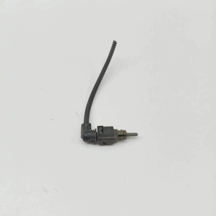 Датчик температуры Skoda Karoq (NU7) 8Z0820535B 37550499 1.5L 110 квт 2020, фото 3