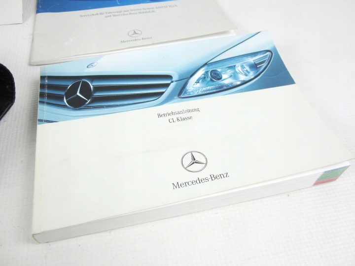 Инструкция по эксплуатации папка чехол Mercedes CL W216 C216 A2165847381, фото 3