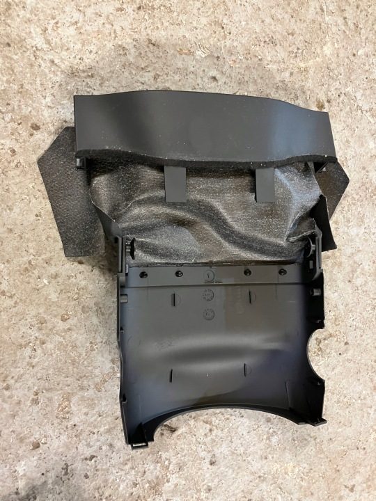 КОЖУХ КОЛОНКИ РУЛЕВОГО AUDI A3 8P 8P0953515, фото 2