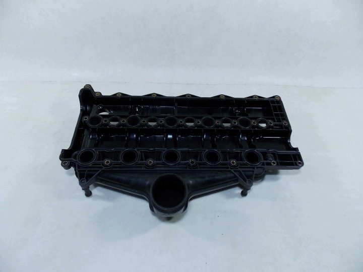 Volvo S60 V60 V70 III S80 II XC 2.4 D5 07- клапанная крышка впускной коллектор, фото 3
