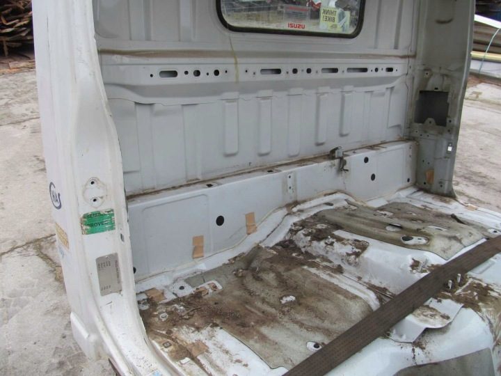 Isuzu N35 N75 NPR NQR Grafter 7-18 кабина Karoserja узкая крыша четверть 11 г., фото 10
