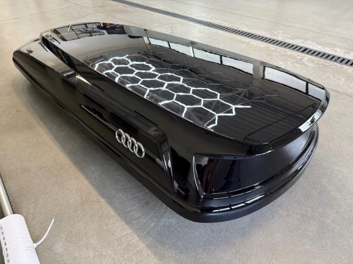 BOKS НА КРЫШУ 405L ОРИГИНАЛ БАЛКИ РЕЙЛИНГИ НА КРЫШУ AUDI A6 8K0071200 ЧЕРНЫЕ, фото 3