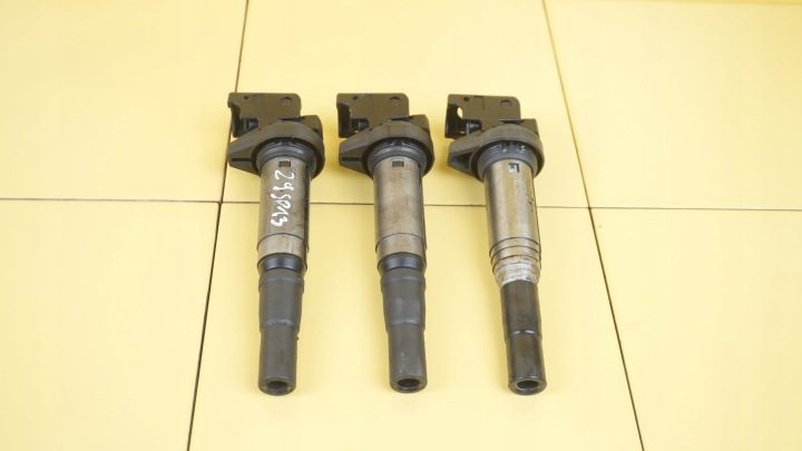 BMW 1 F20 F30 1.6 бензин 15 г. 136 л.с. N13B16A катушка зажигания 8616153 28114820, фото 2