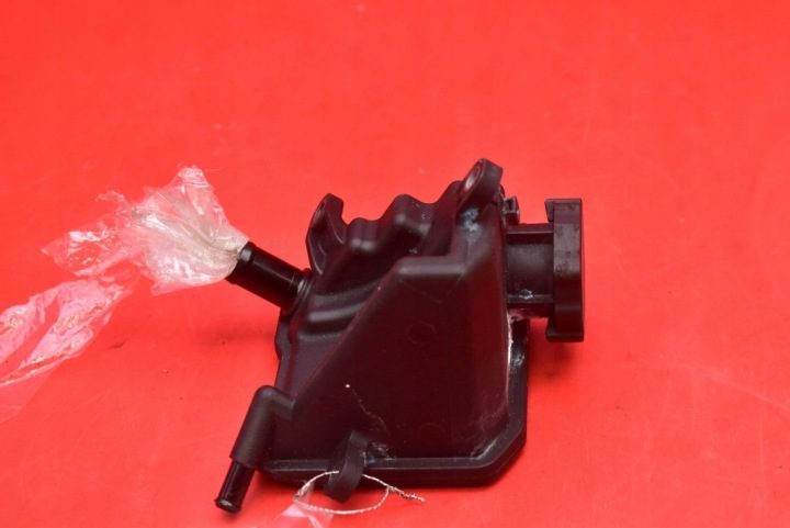 Бачок гидроусилителя A0004602283 Mercedes R-класс W251 3.0 CDI 224 л.с., фото 3