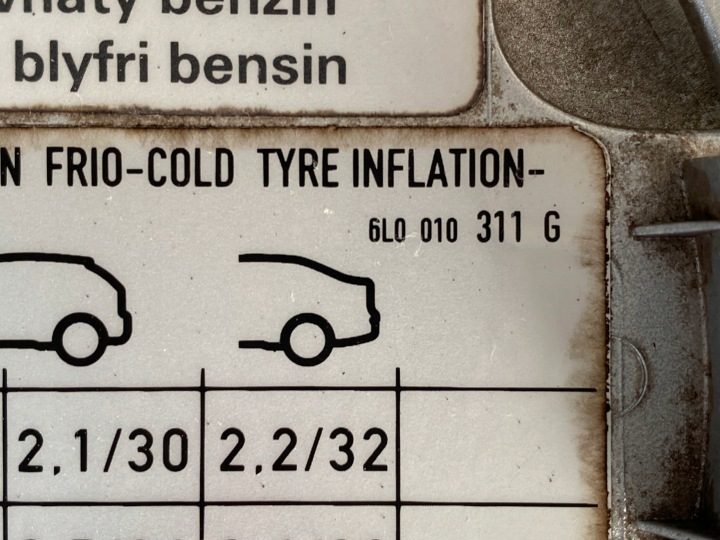 Лючок горловины бензобака Seat Ibiza 6L - 6L6809905G / 6L0010311G / 1H0010092C, фото 8