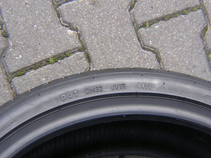 Шина летняя Dunlop SP SportMaxx RT 2 255/35R19 96 Y защита диска, усилитель (XL), фото 6