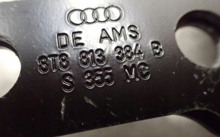 Audi A5 8T Крючок / Кронштейн багажника 8T8813384B, фото 3