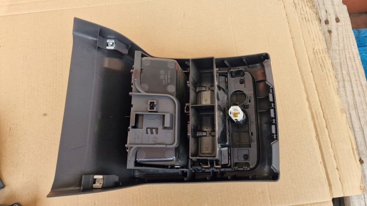 Защита дефлектор обдува ЗАДНИЙ полка тоннеля VW Touareg 7P 7P8863092, фото 6