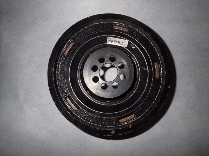 Volkswagen OE 06E105251F шкив, коленвал, фото 1