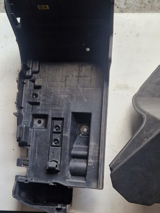 Корпус площадка аккумулятора в сборе OE 24413805 Opel Signum Vectra C, фото 3