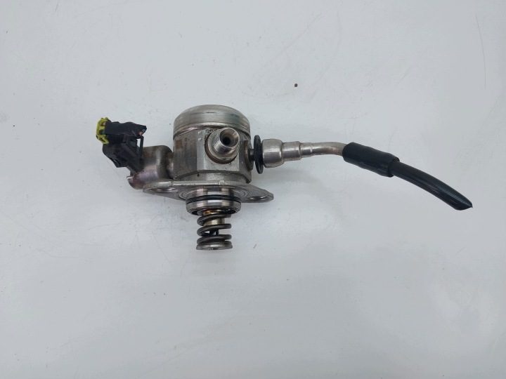 ТОПЛИВНЫЙ НАСОС 35320-2B100 0261520082 HYUNDAI iX35 1.6 GDI, фото 1